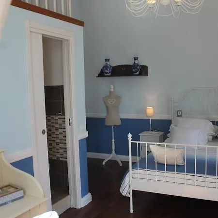 Le Sorelle 4* Neapel