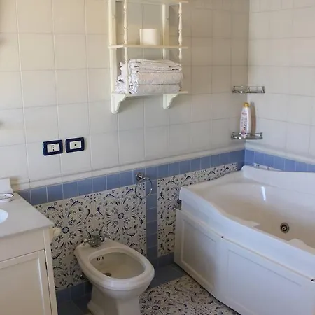 Bed & Breakfast Le Sorelle Napoli